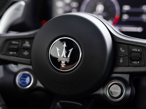 Used 2023 Maserati MC20 Spyder RWD image 33