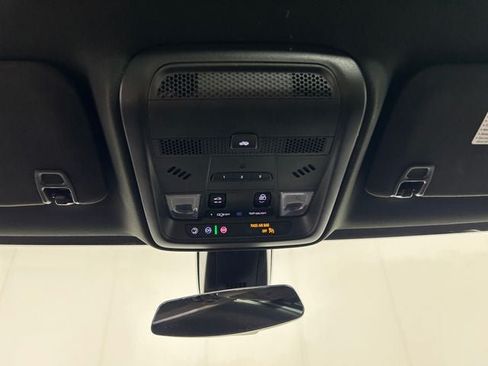 Certified 2024 Cadillac XT5 Premium Luxury FWD image 47