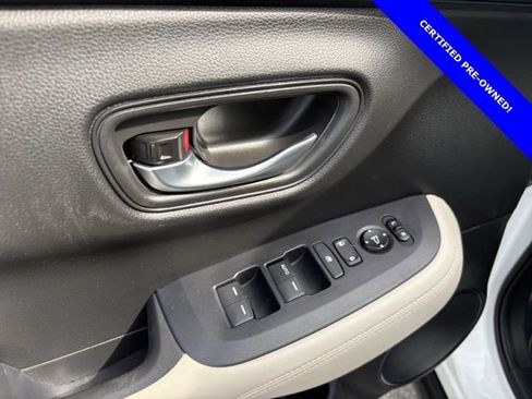 Certified 2024 Honda HR-V LX image 19