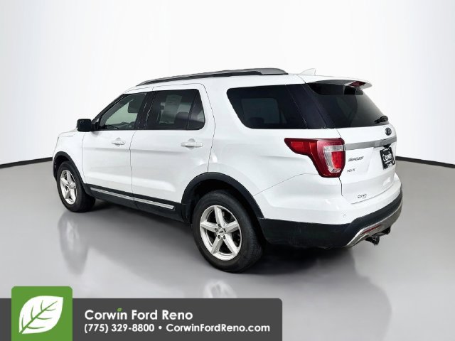 Used 2017 Ford Explorer XLT AWD/4WD image 5