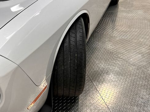 Used 2019 Dodge Challenger R/T Scat Pack w/ Plus Package RWD image 38