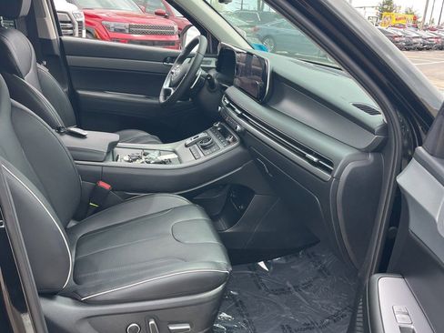 Used 2025 Hyundai Palisade SEL AWD/4WD image 14