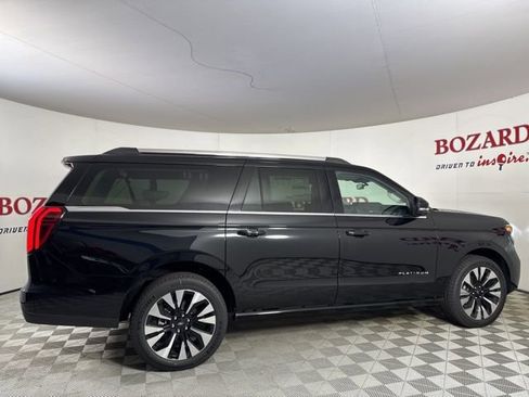 New 2025 Ford Expedition Max Platinum w/ Driver's Package image 8