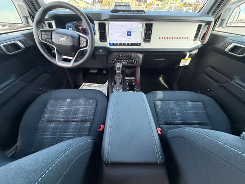 New 2026 Ford Bronco Heritage Edition AWD/4WD image 15
