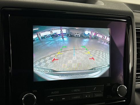 Used 2023 Nissan Frontier SV w/ Midnight Edition Package image 14