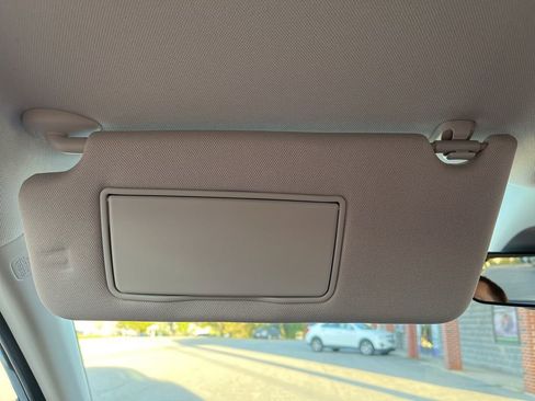 Used 2023 Honda HR-V EX-L image 78