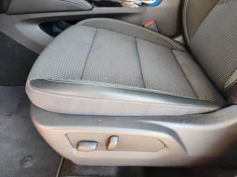 Used 2023 Buick Envision Preferred image 25