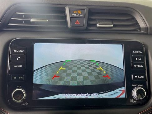 New 2025 Nissan Versa SR w/ Trunk Package image 10