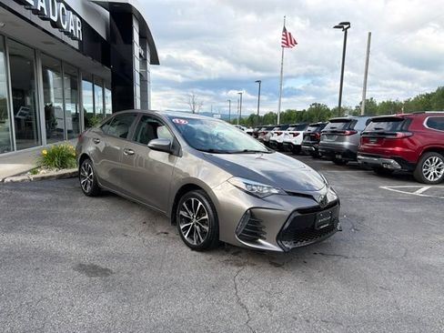 Used 2019 Toyota Corolla SE FWD image 7