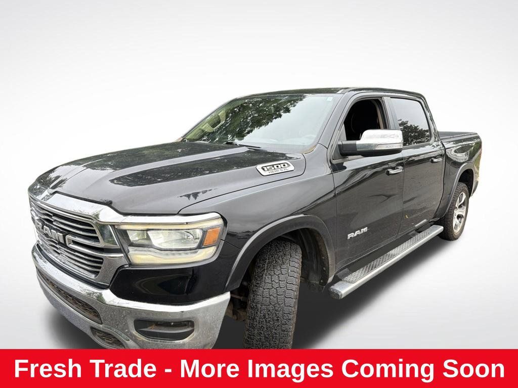 Used 2019 RAM 1500 Laramie AWD/4WD image 1