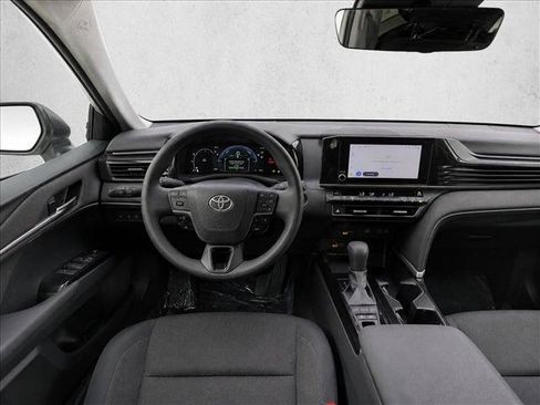 Used 2025 Toyota Camry LE FWD image 25