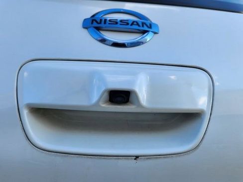 Used 2014 Nissan Leaf SV image 27