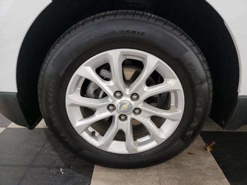 Used 2018 Chevrolet Equinox LT image 39