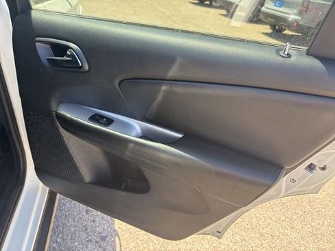 Used 2016 Dodge Journey SXT w/ Blacktop Package FWD image 23