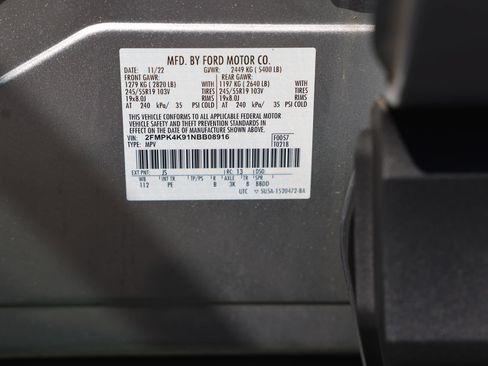 Used 2022 Ford Edge Titanium w/ Equipment Group 301A AWD/4WD image 42