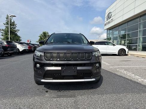 Used 2022 Jeep Compass Limited w/ Sun and Sound Group AWD/4WD image 2