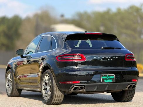Used 2015 Porsche Macan Turbo AWD/4WD image 9
