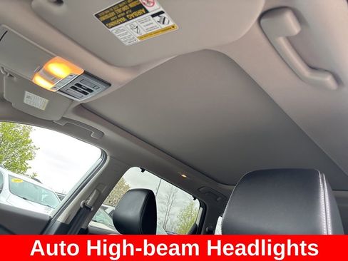Used 2021 Nissan Rogue SL AWD/4WD image 23