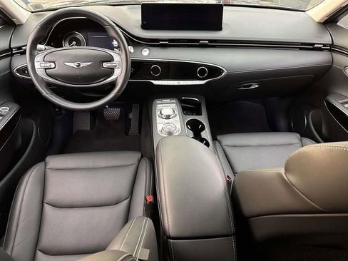 Used 2025 Genesis GV70 2.5T image 17