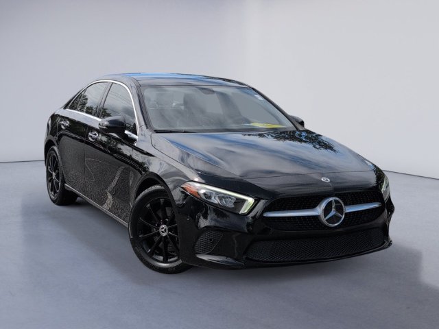 Used 2022 Mercedes-Benz A 220 image 2