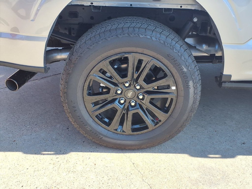 Used 2025 Ford F150 Platinum w/ Equipment Group 702A High AWD/4WD image 9