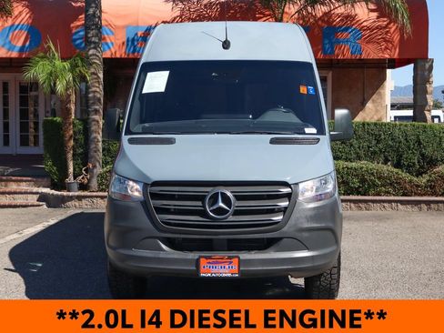 Used 2020 Mercedes-Benz Sprinter 1500 image 3