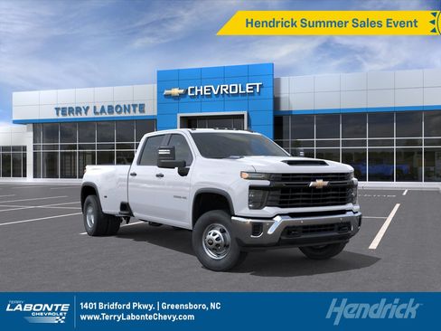 New 2026 Chevrolet Silverado 3500 W/T AWD/4WD image 1
