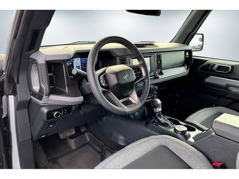 Used 2023 Ford Bronco 2-Door image 17