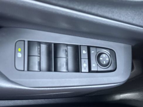Used 2024 Toyota Prius Prime FWD image 24