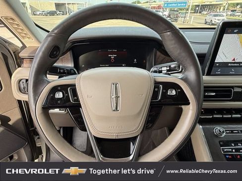 Used 2020 Lincoln Aviator Reserve w/ Elements Package Plus AWD/4WD image 14