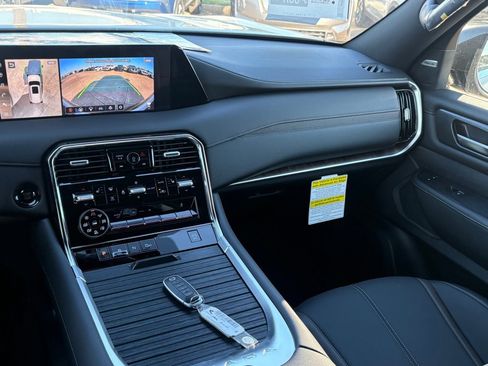 New 2026 Nissan Armada SL w/ Captain's Chari Seat Package image 13