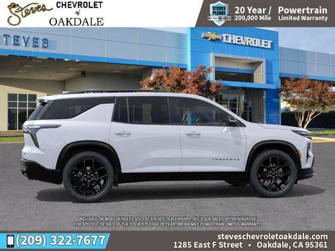 New 2026 Chevrolet Traverse RS w/ LPO, Floor Liner Package AWD/4WD image 5
