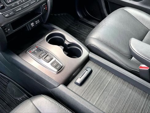 Used 2022 Honda Pilot EX-L image 16