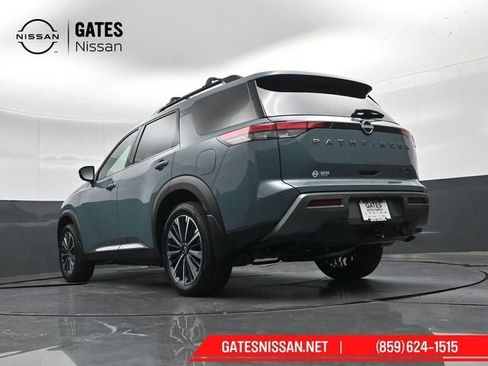 New 2026 Nissan Pathfinder Platinum AWD/4WD image 43