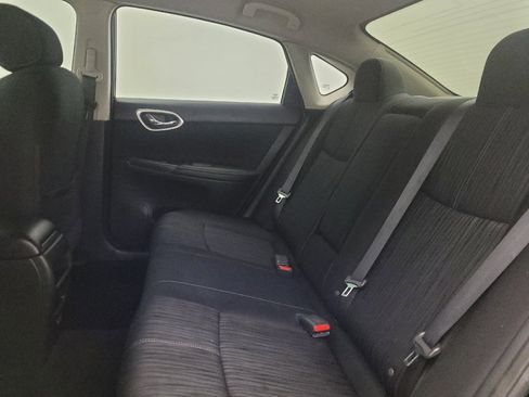Used 2018 Nissan Sentra SV FWD image 18