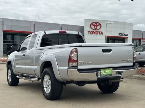 Used 2013 Toyota Tacoma PreRunner w/ SR5 Pkg RWD image 3