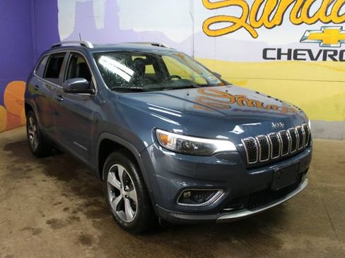 Used 2020 Jeep Cherokee Limited AWD/4WD image 3