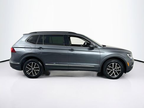 Used 2021 Volkswagen Tiguan SE AWD/4WD image 4