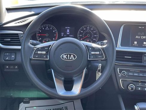 Used 2020 Kia Optima LX image 12