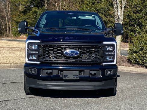 Certified 2024 Ford F250 XLT w/ XLT Premium Package image 9