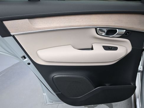 New 2026 Volvo XC90 B5 Core AWD/4WD image 20