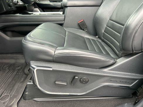 Certified 2025 Ford F350 Platinum image 28