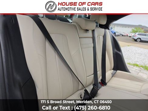 Used 2019 Mercedes-Benz A 220 4MATIC image 42