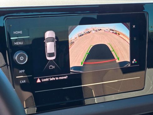 Certified 2025 Volkswagen Jetta Sport image 20