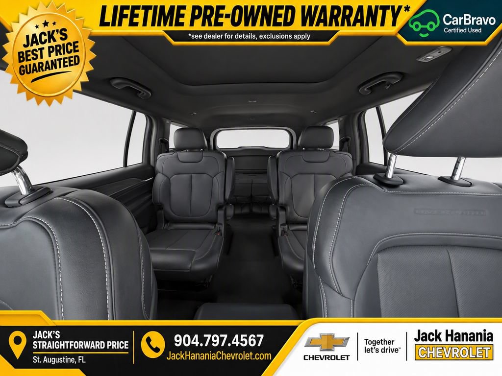Used 2023 Jeep Grand Cherokee L Overland RWD image 19