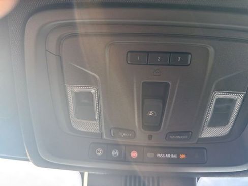 Used 2026 GMC Sierra 1500 SLT w/ SLT Premium Package image 23