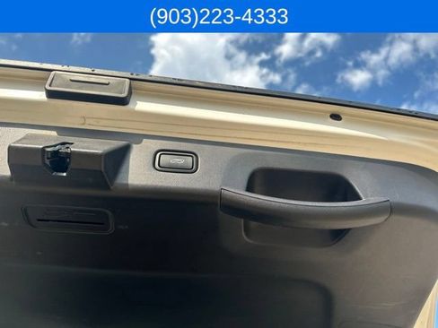 Used 2022 Hyundai Tucson Limited w/ Cargo Package FWD image 14