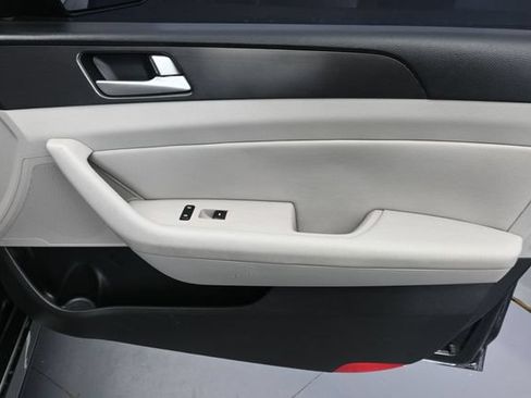 Used 2017 Hyundai Sonata Sport w/ Cargo Package FWD image 31