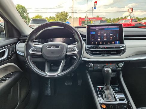 Used 2022 Jeep Compass Limited w/ Elite Group AWD/4WD image 21