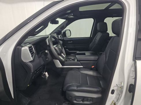 Used 2023 Toyota Sequoia Platinum image 8